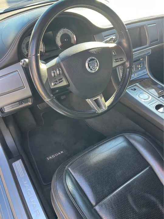 2011 Jaguar X250 XFR - Image 6 of 10