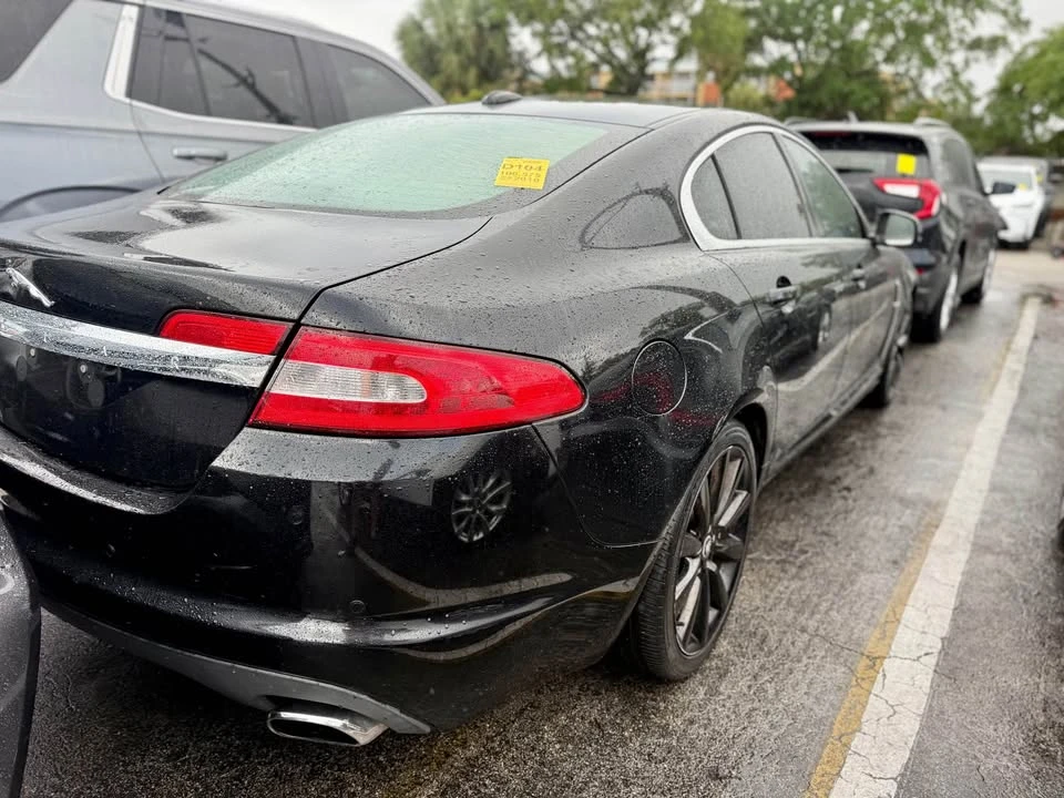 2011 Jaguar X250 XFR - Image 3 of 8