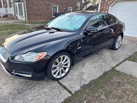 2011 Jaguar XF Supreme