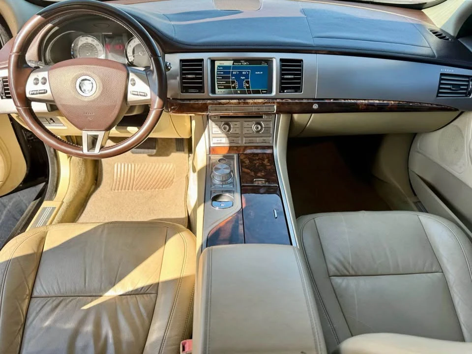 2011 Jaguar X250 XF - Image 10 of 17