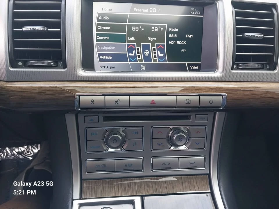 2011 Jaguar X250 XF - Image 12 of 16
