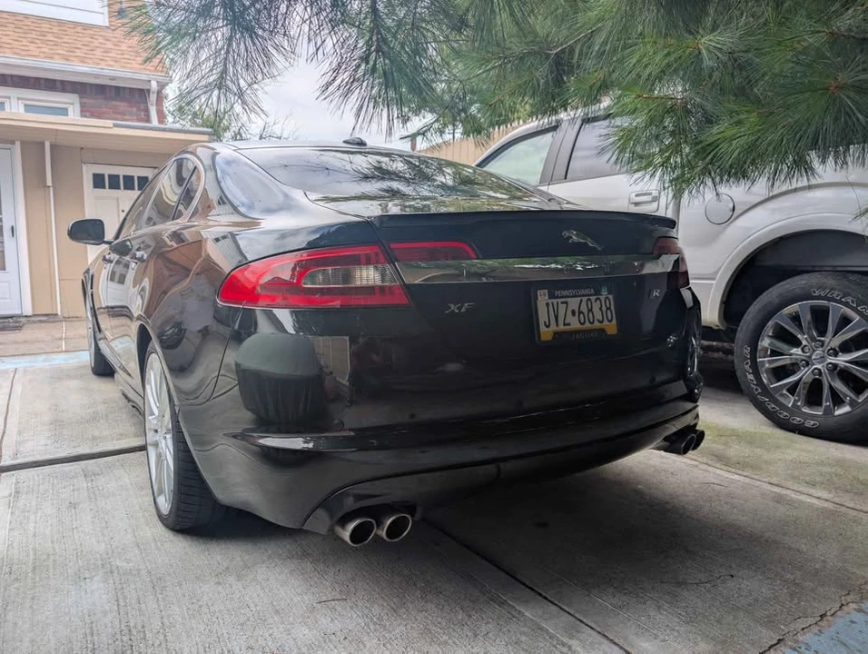 2011 Jaguar X250 XFR - Image 5 of 9