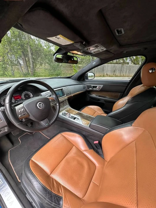 2011 Jaguar X250 XFR - Image 7 of 18