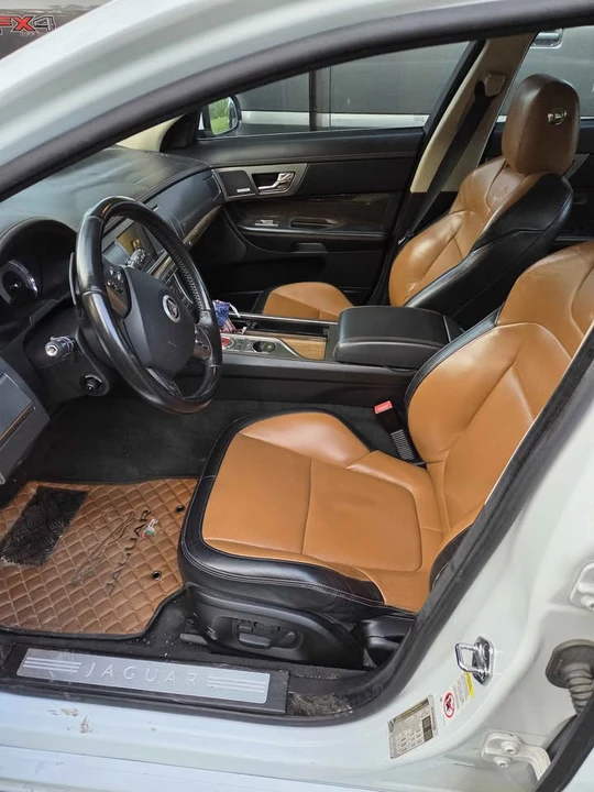 2011 Jaguar X250 XFR - Image 7 of 8