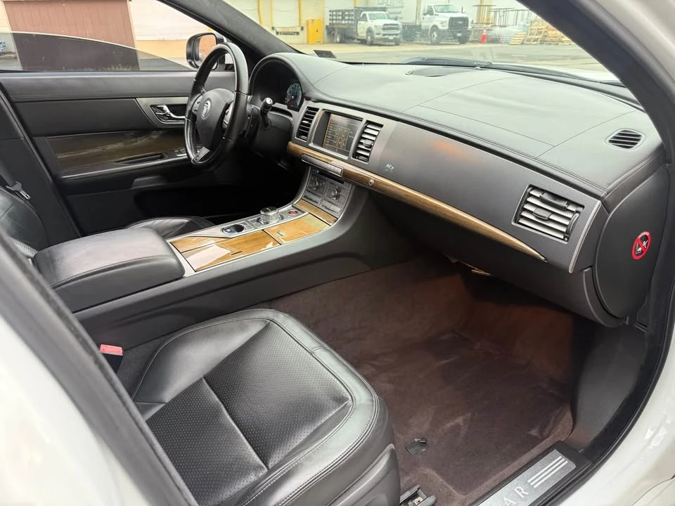2011 Jaguar X250 XFR - Image 17 of 19