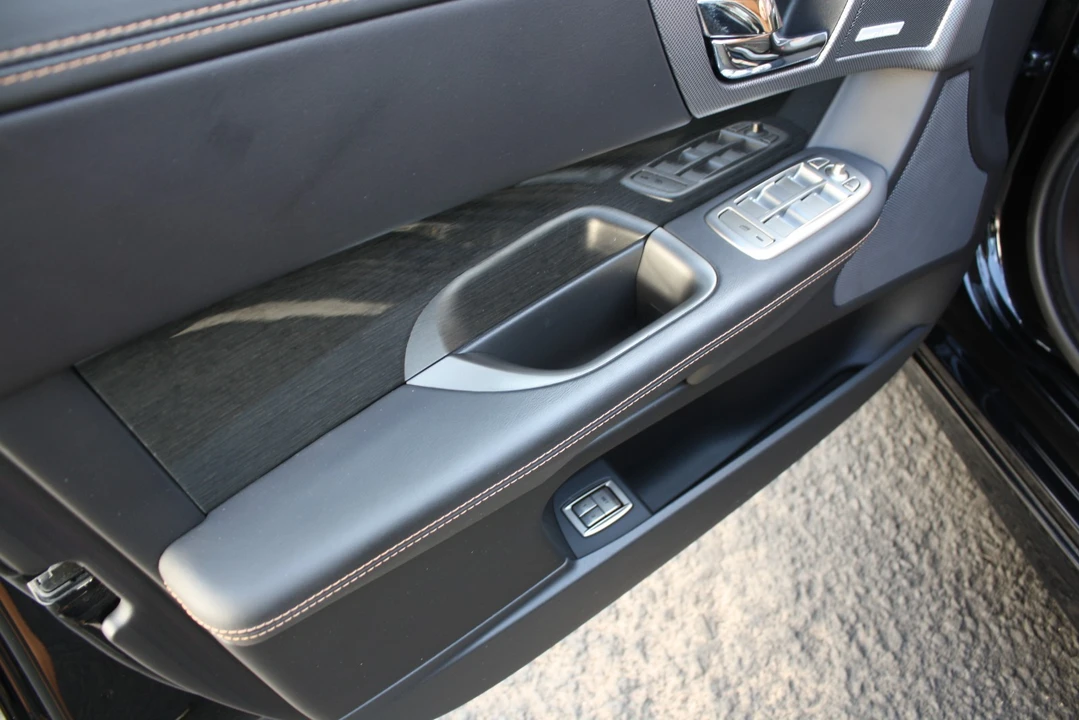 2011 Jaguar X250 XFR - Image 20 of 21