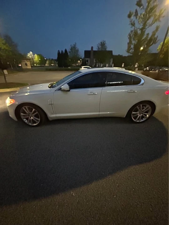 2011 Jaguar X250 XFR - Image 4 of 4