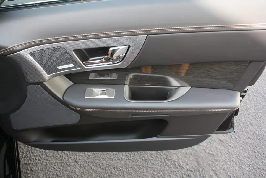 2011 Jaguar X250 XFR - Image 20 of 27