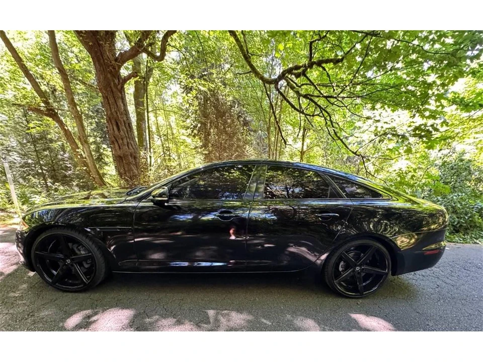 2011 Jaguar X351 XJ - Image 2 of 21