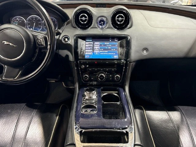 2011 Jaguar X351 XJ - Image 14 of 20