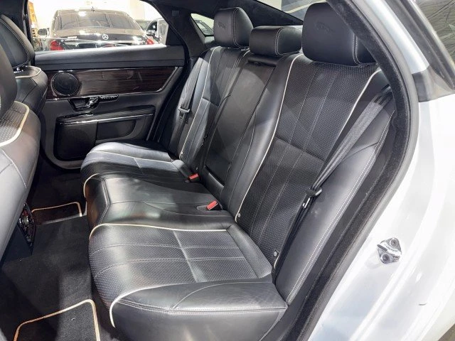 2011 Jaguar X351 XJ - Image 12 of 20