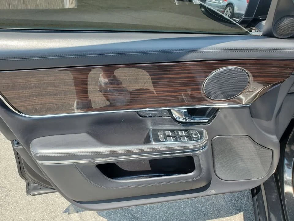 2011 Jaguar X351 XJ - Image 9 of 18