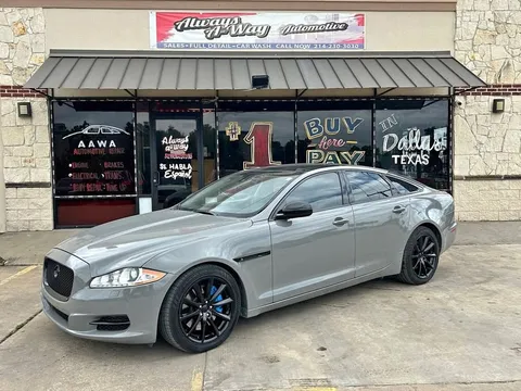 2011 Jaguar XJ Base