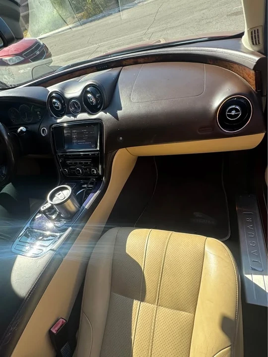 2011 Jaguar X351 XJ - Image 7 of 9