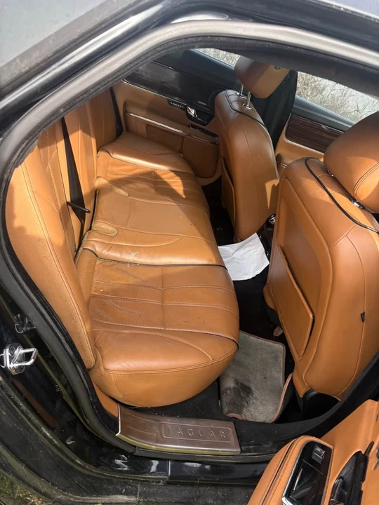 2011 Jaguar X351 XJ - Image 4 of 4