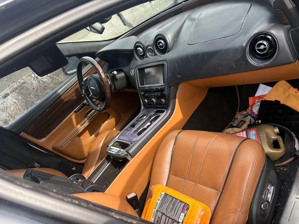 2011 Jaguar X351 XJ - Image 3 of 4
