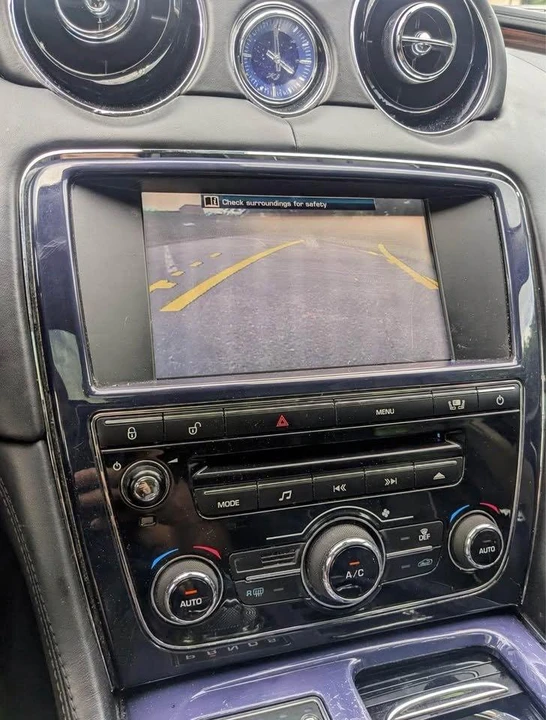 2011 Jaguar X351 XJ - Image 11 of 19