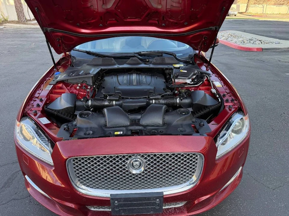 2011 Jaguar X351 XJ - Image 23 of 24