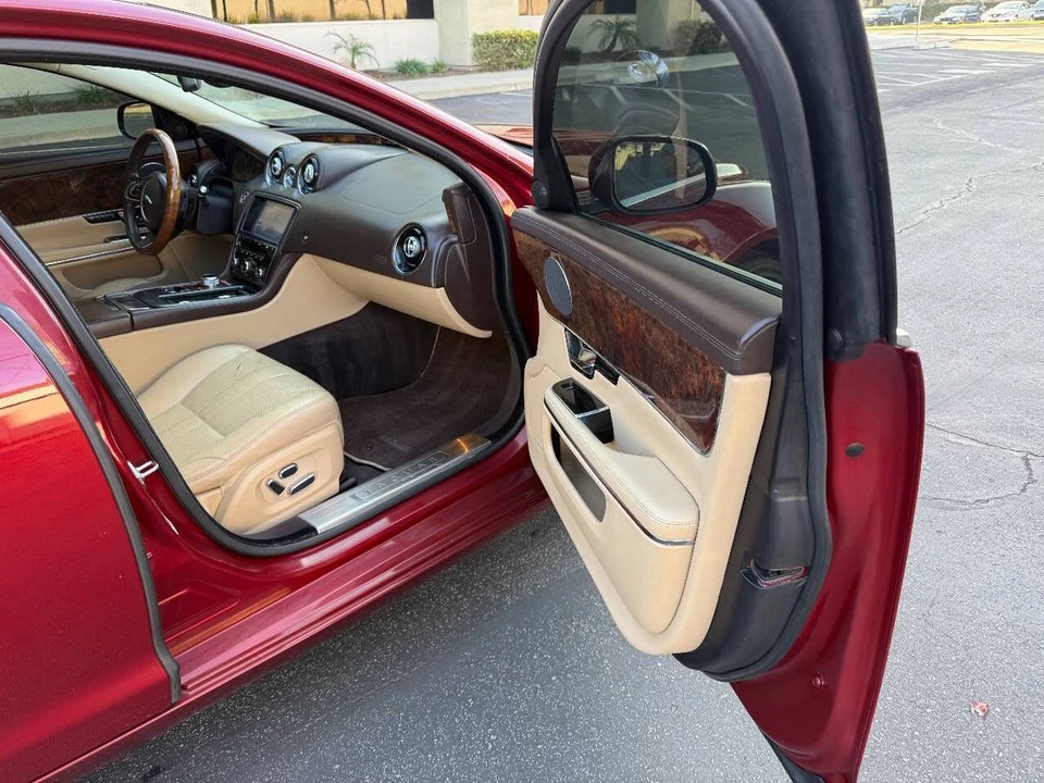 2011 Jaguar X351 XJ - Image 11 of 24