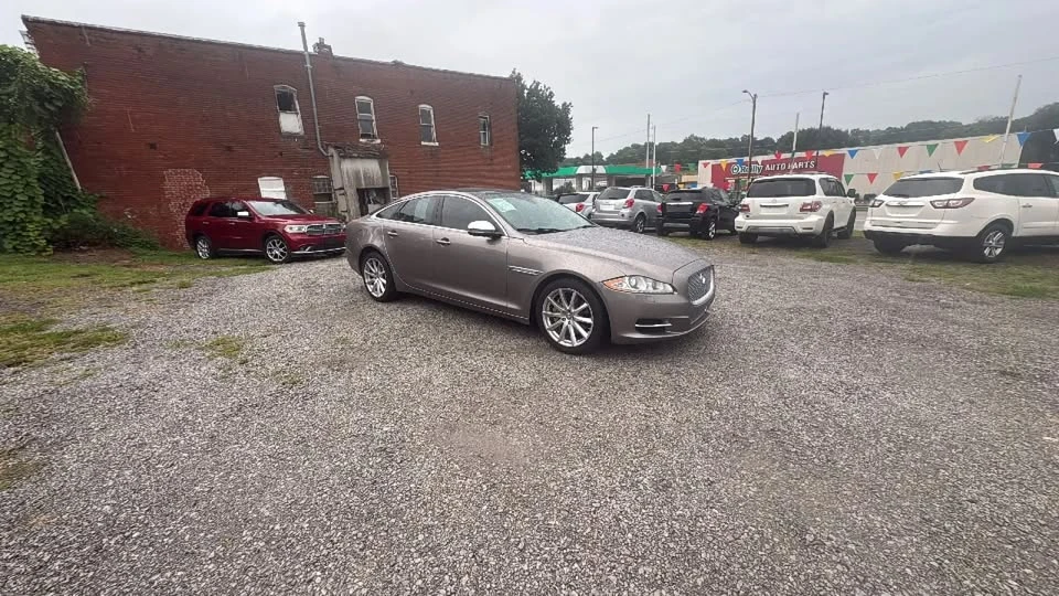 2011 Jaguar X351 XJ - Image 8 of 20