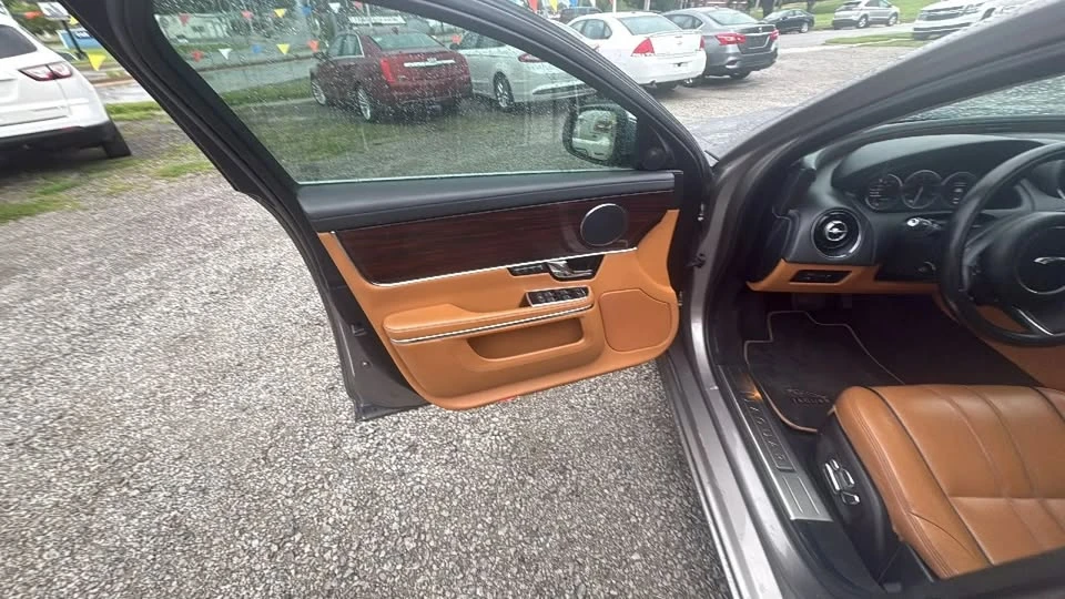 2011 Jaguar X351 XJ - Image 14 of 20