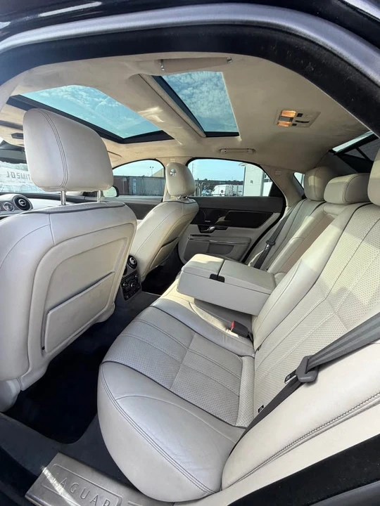 2011 Jaguar X351 XJ - Image 14 of 16