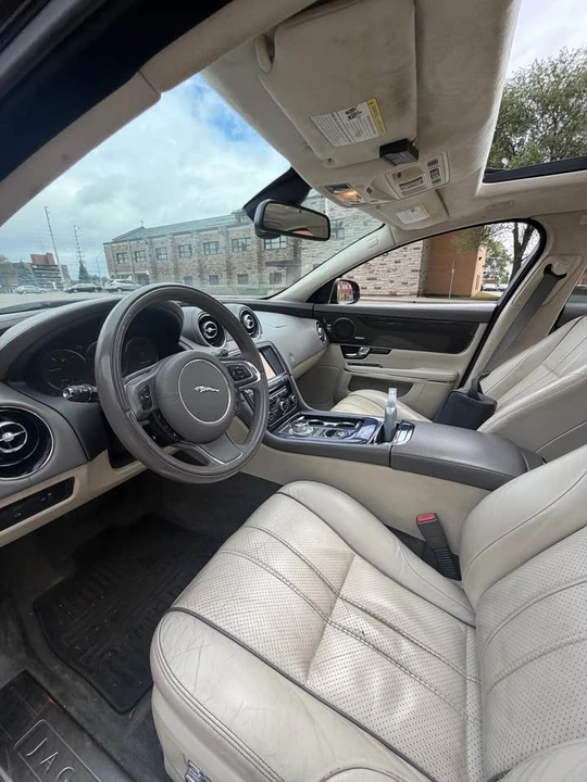 2011 Jaguar X351 XJ - Image 16 of 20