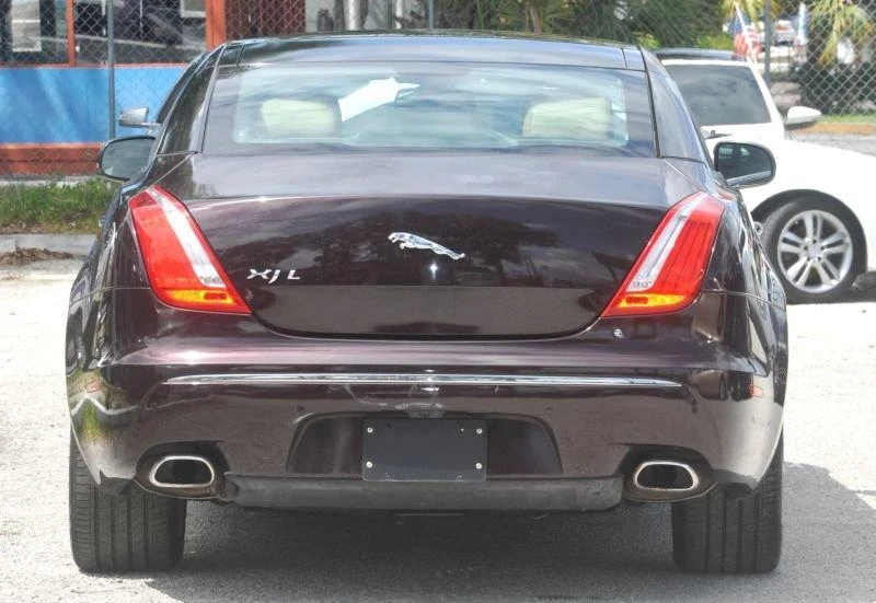 2011 Jaguar X351 XJ - Image 8 of 20