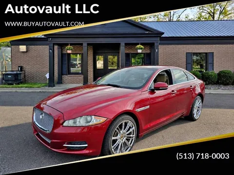 2011 Jaguar XJ Base