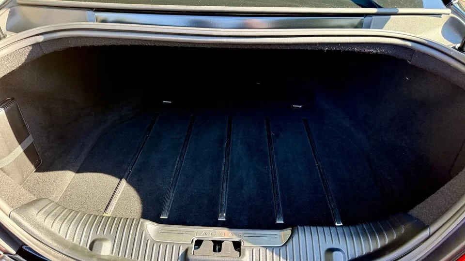 2011 Jaguar X351 XJ - Image 12 of 12