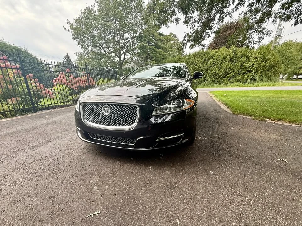 2011 Jaguar X351 XJ - Image 2 of 12