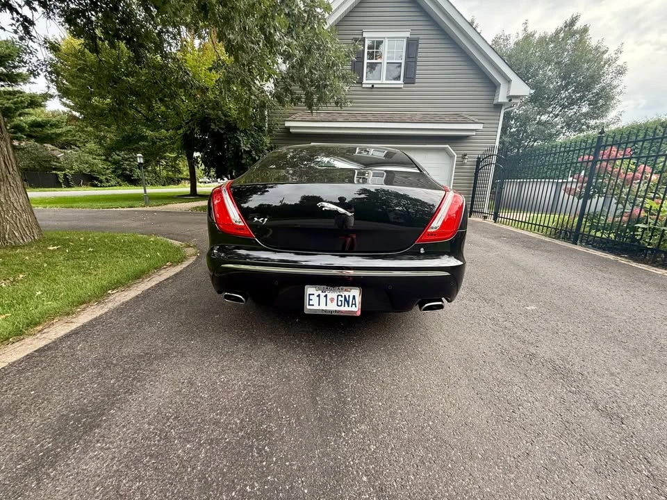 2011 Jaguar X351 XJ - Image 5 of 12