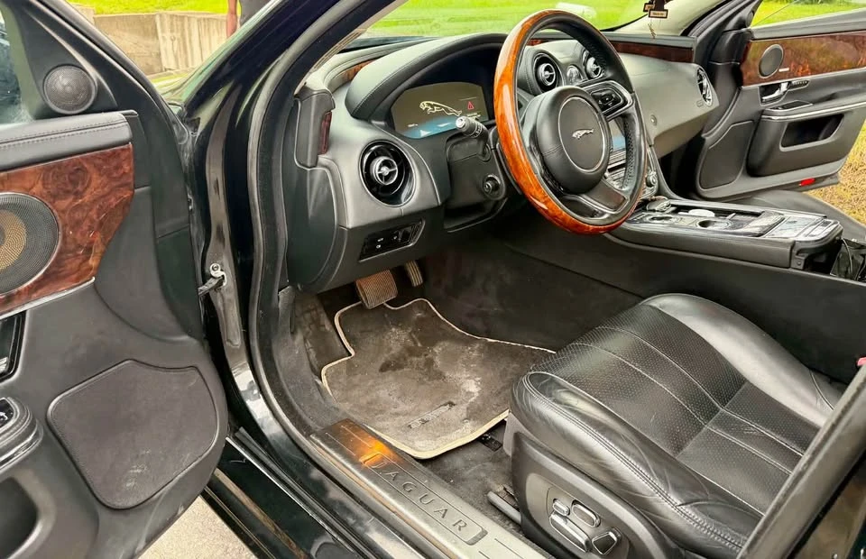 2011 Jaguar X351 XJ - Image 3 of 6