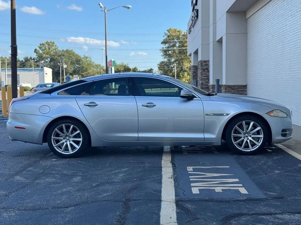 2011 Jaguar X351 XJ - Image 6 of 20