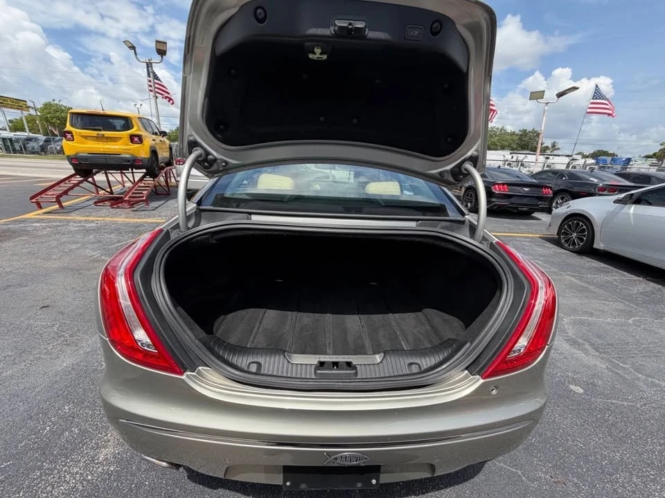 2011 Jaguar X351 XJ - Image 18 of 19