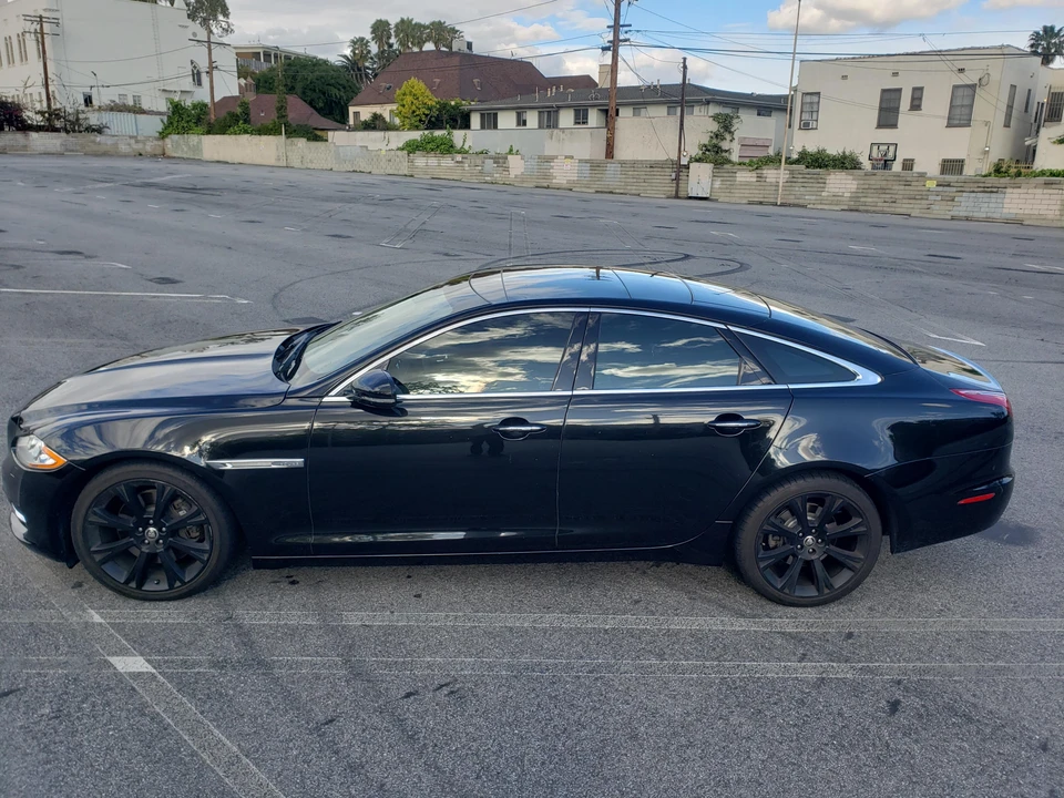 2011 Jaguar X351 XJ - Image 17 of 31