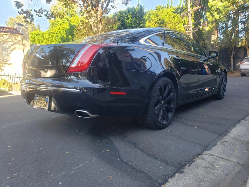 2011 Jaguar X351 XJ - Image 24 of 31