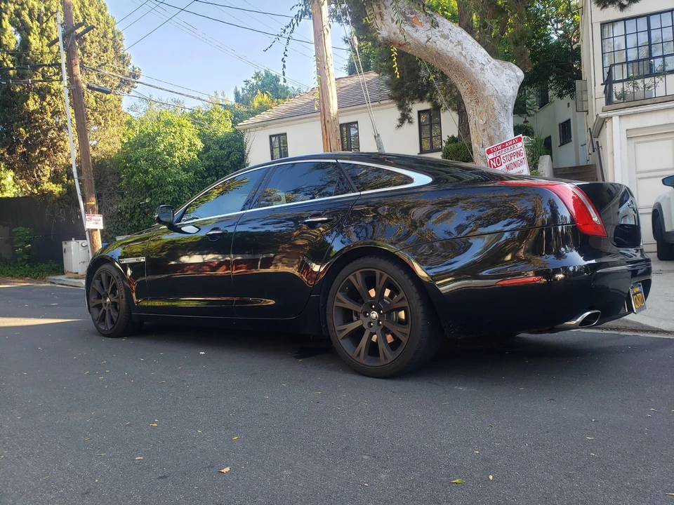 2011 Jaguar X351 XJ - Image 18 of 31