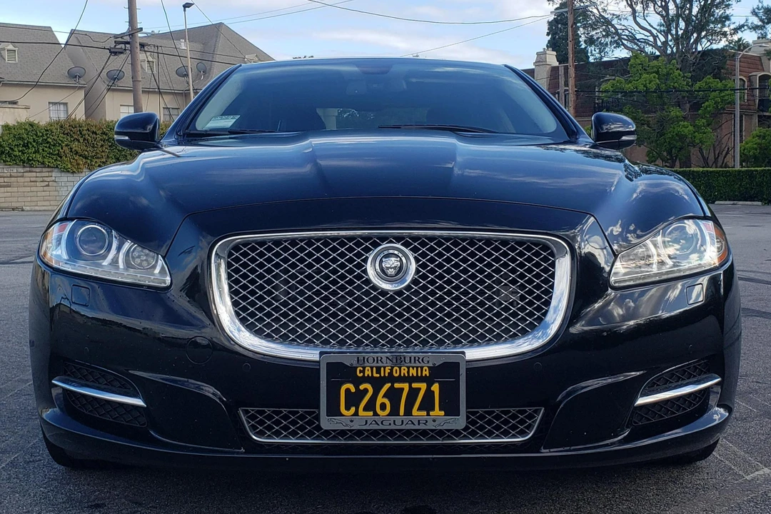 2011 Jaguar X351 XJ - Image 2 of 31