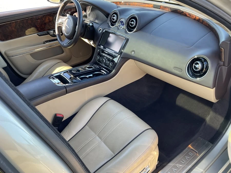 2011 Jaguar X351 XJ - Image 6 of 13