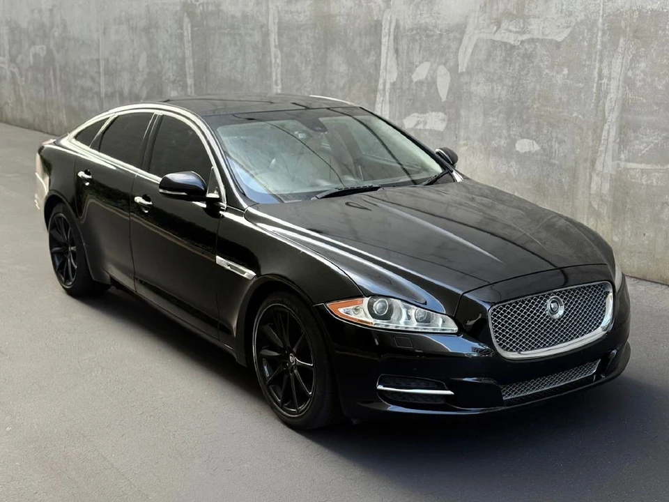 2011 Jaguar X351 XJ - Image 10 of 21