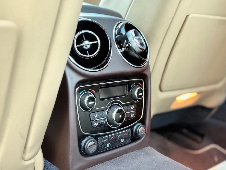 2011 Jaguar X351 XJ - Image 18 of 21