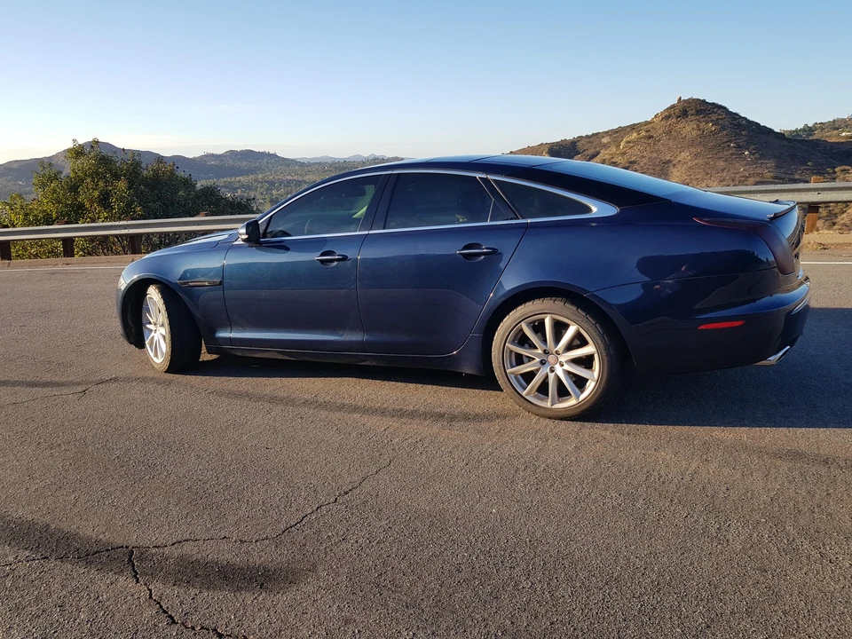 2011 Jaguar X351 XJ - Image 13 of 31