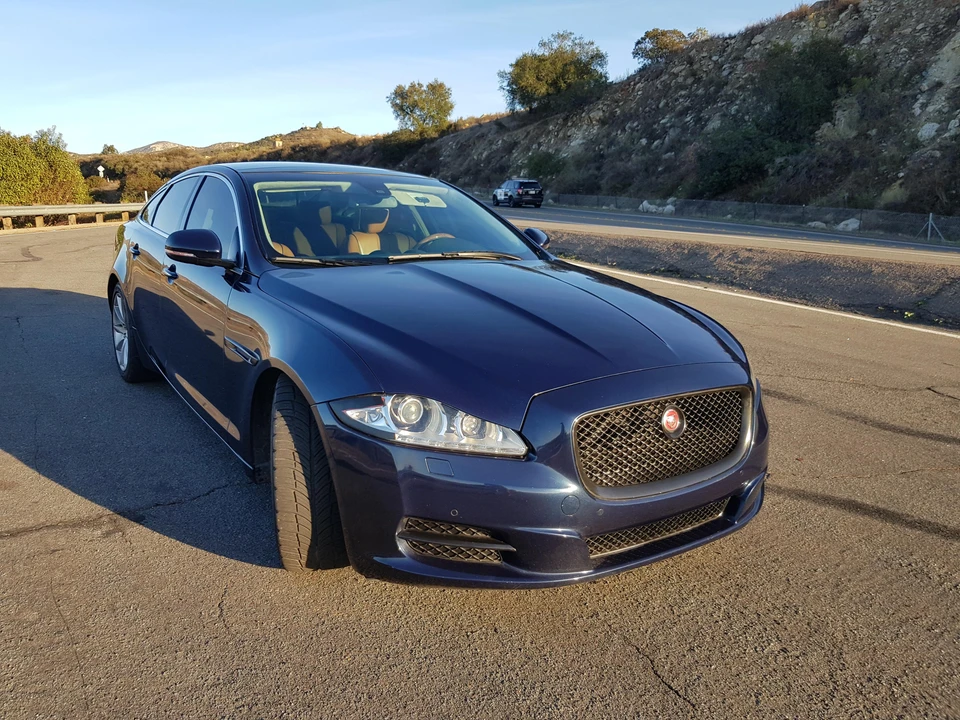 2011 Jaguar X351 XJ - Image 24 of 31