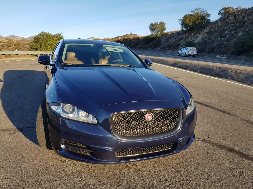 2011 Jaguar X351 XJ - Image 25 of 31