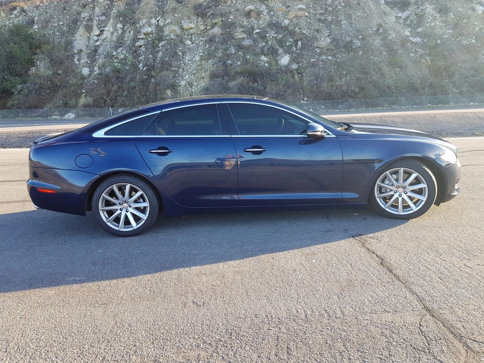 2011 Jaguar X351 XJ - Image 20 of 31