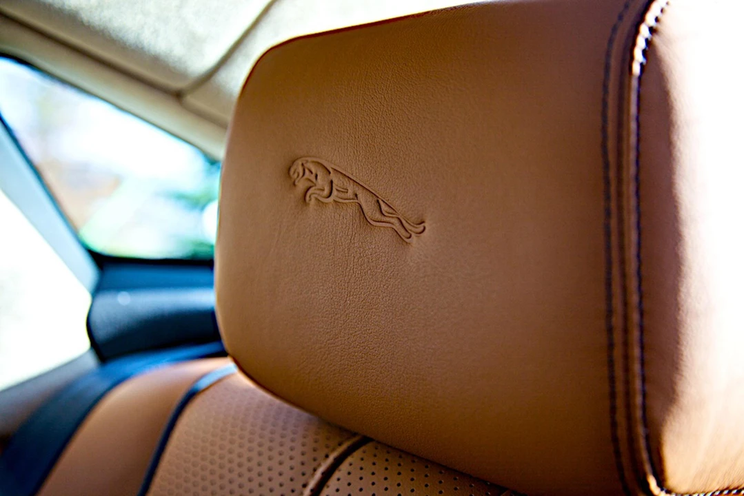 2011 Jaguar X351 XJ - Image 22 of 31