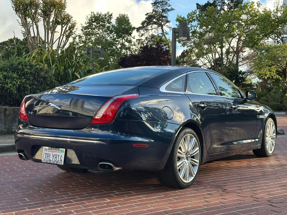 2011 Jaguar X351 XJ - Image 9 of 31