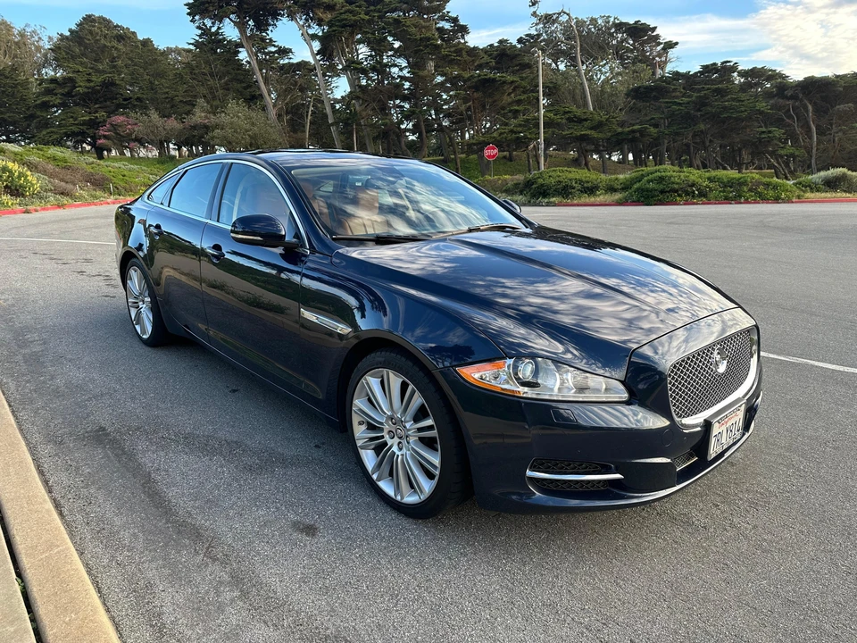 2011 Jaguar X351 XJ - Image 11 of 31