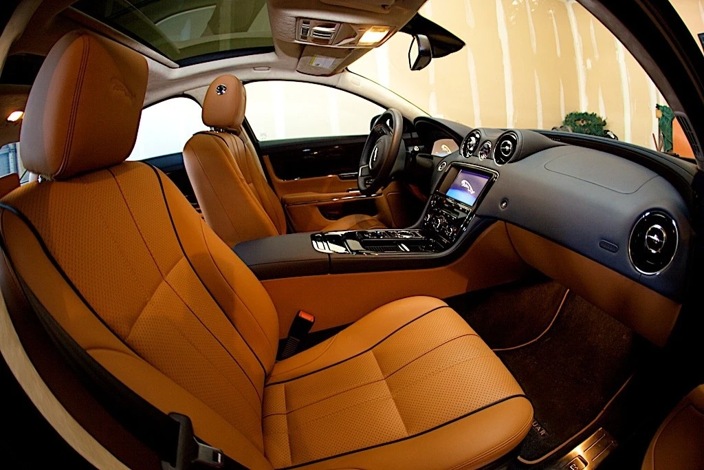 2011 Jaguar X351 XJ - Image 6 of 14